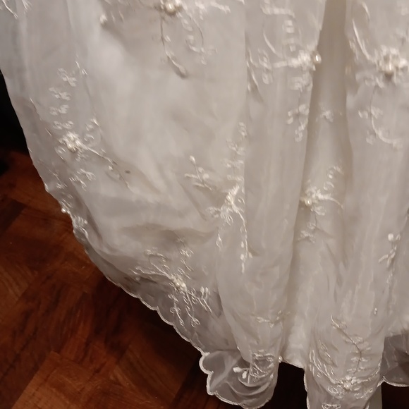 GIRLS CINDERELLA DRESS SIZE 7 - Picture 6 of 10